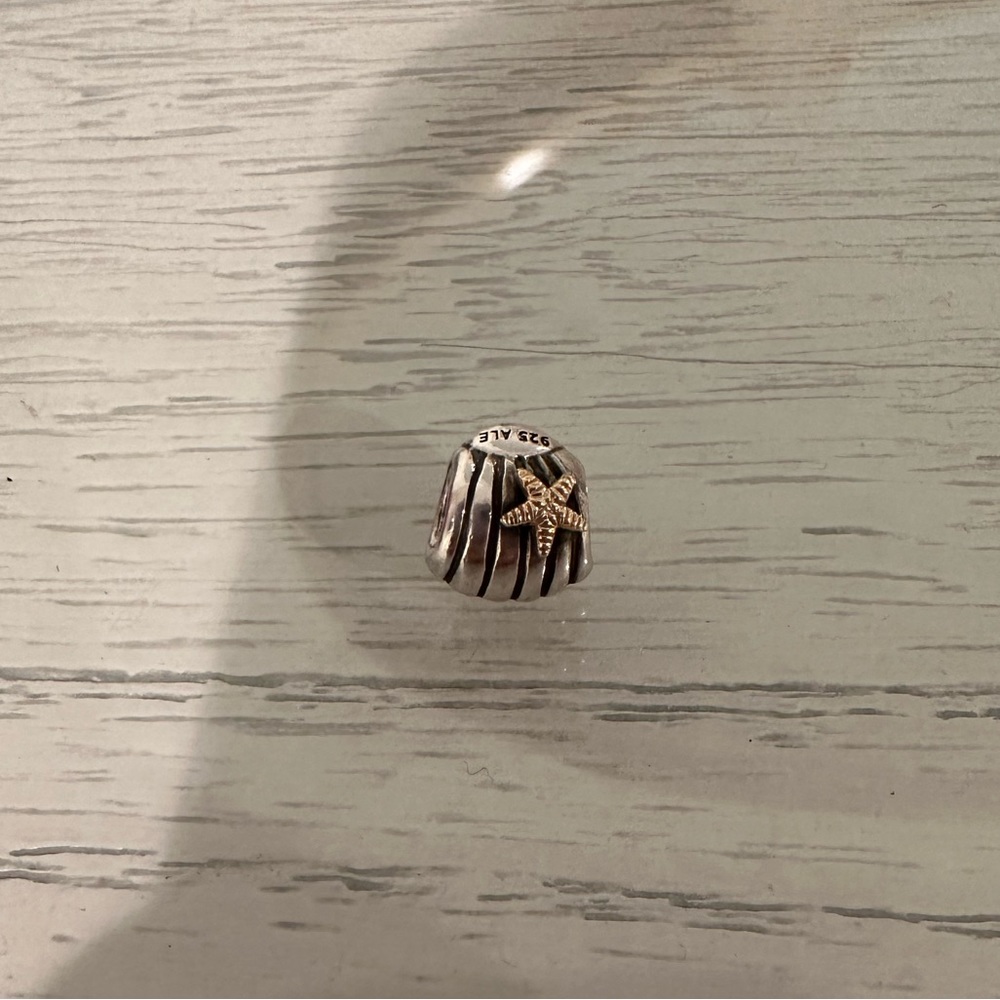 Pandora Seashell Charm - image 3